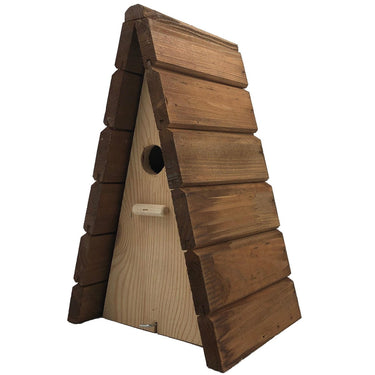 wigwam vormig vogelhuis met bruin dak